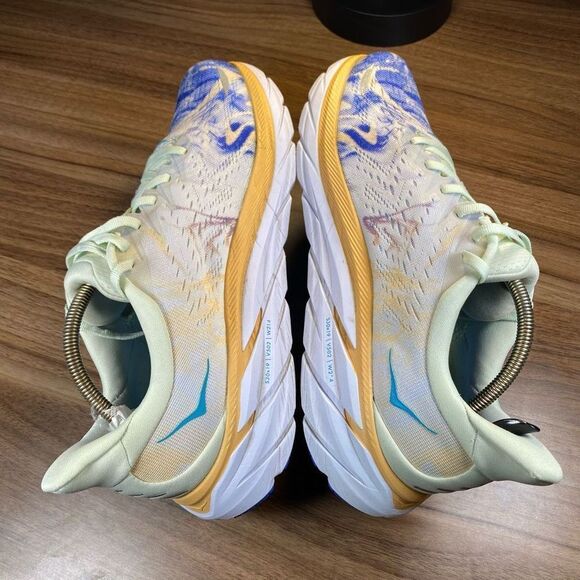 HOKA ONE ONE CLIFTON 8 - Women’s Running Shoes - SIZE 9.5B - Picture 6 of 9